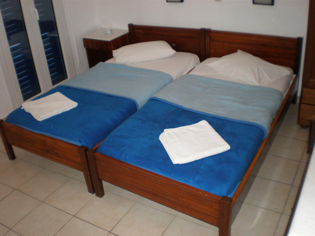 Chrysa Apartment Antiparos Cameră foto